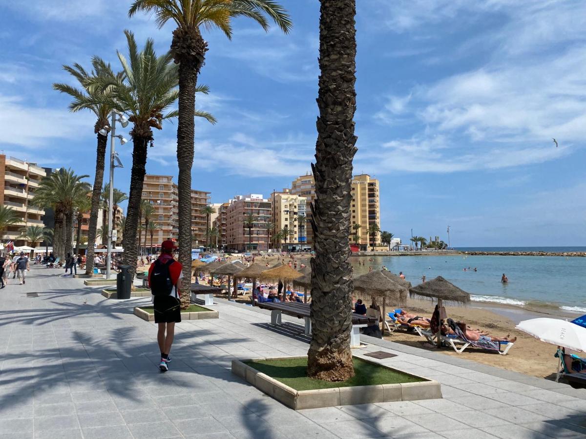Appartement Torrevieja Alicante Dış mekan fotoğraf